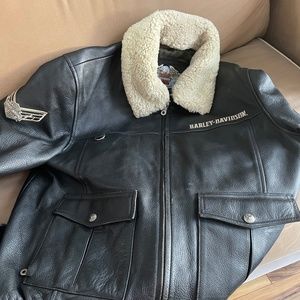 Harley-Davidson genuine leather bomber jacket Size Large (L)